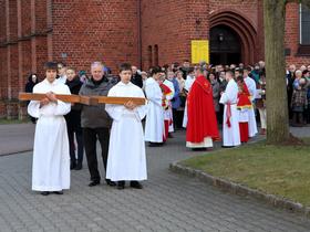 Wielki Piątek - Droga Krzyżowa